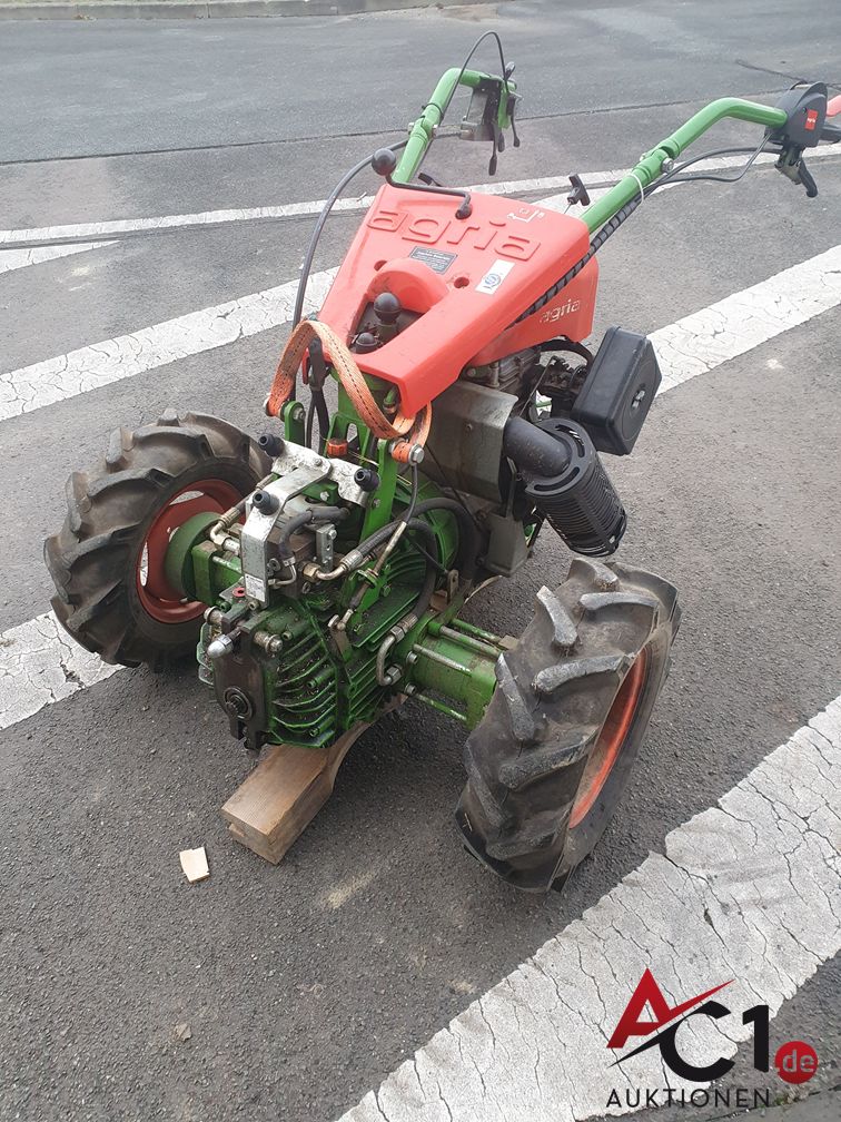 Einachsgeräteträger/Böschungsmäher AGRIA 5900 Bison